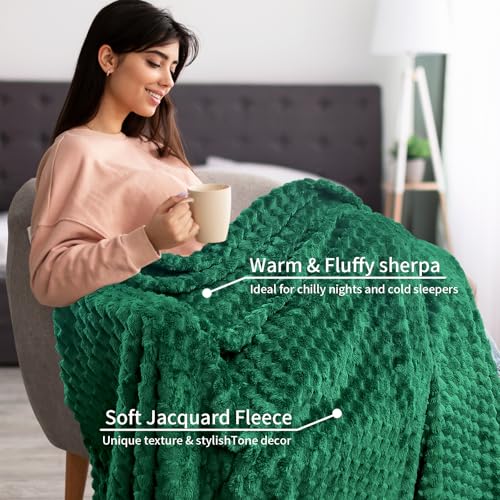 6Pcs Fleece Throw Blanket Bulk for Bed Couch, 3D Turtle Shell Jacquard Decorative Blankets 50X60in, Lightweight Fuzzy Flannel Blanket for Wedding Gifts, Office, Homeless Donation(Green) - color: Green