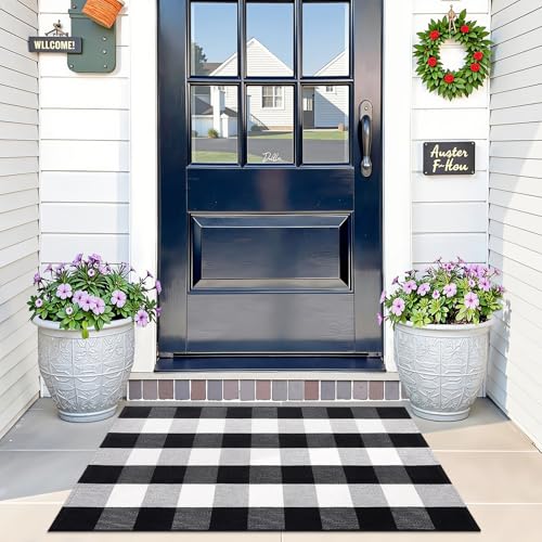 OLANLY Buffalo Plaid Rug 2' x 3' (24" x 36") – Black and White Cotton Checkered Doormat, Washable Indoor Outdoor Rug for Layered Front Porch, Kitchen, Entryway Decor - color: Black White Buffalo Check, size: 2' X 3' (Rectangular)