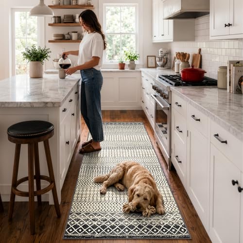 Moroccan Washable Runner Rug, 2x6 Ultra Soft Non-Slip Vintage Boho Hallway Kitchen Runner Rug Floor Carpet for Bedroom Bathroom Laundry Living Room - color: Black, size: 2' x 6' (Runner)
