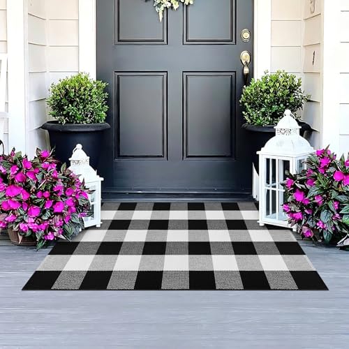 Buffalo Plaid Outdoor Rug 2.3 x 3.6 Ft Black and White Checkered Rug Cotton Buffalo Plaid Rug Front Door Mat for Front Porch Farmhouse Entryway - color: Black and White, size: 2.3‘×3.6’