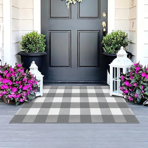 Buffalo Plaid Outdoor Rug 2.3 x 3.6 Ft Grey and White Checkered Rug Cotton Buffalo Plaid Rug Front Door Mat for Front Porch Farmhouse Entryway - color: Grey and White, size: 2.3‘×3.6’