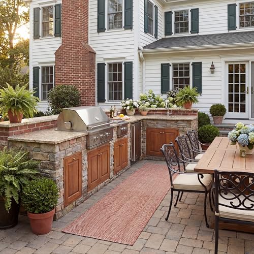 SAFAVIEH Outdoor Runner Rug 2'3"x6'7" - Courtyard Collection - Coastal Design, Red & Beige, Durable & Easy Cleaning, Ideal for Patio, Entryway, Mudroom, Backyard (CY8022-36521) - color: Red/Beige, size: 2'3" x 6'7" (Runner)