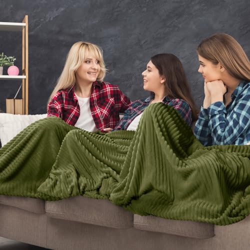 Buryeah 12 Pcs Flannel Throw Blanket Bulk 50 x 60 in Sleepover Blanket Outdoor Wedding Throw Lightweight, Oeko-tex Standard 100 Certified for Sofa Homeless Gifts (Army Green) - color: Army Green