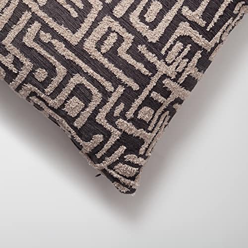 Woven Jacquard Throw Pillow Cover, Pack of 1 Geometric Pattern Textured Decorative Cushion Covers for Sofas, Couches, Fade Resistant Pillow for Sofa & Couch, Gilda, Anthracite, 18x18 Inch - color: Anthracite