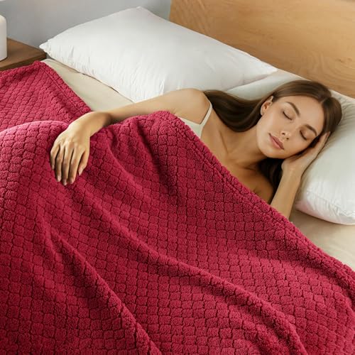 Exclusivo Mezcla Queen Size Fleece Blanket for Bed, Extra Soft Warm Decorative Fuzzy Blanket for Women, Lightweight Cozy Bedding Blankets, 90x90 Inches, Deep Red - color: Deep Red, size: Queen ( 90x90 IN )