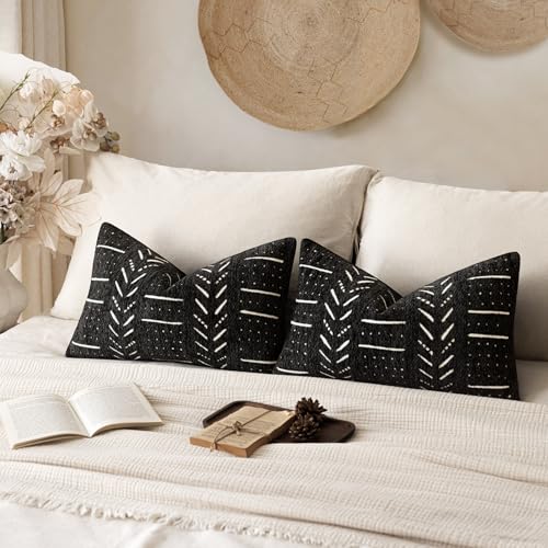 Home Décor Decorative Boho Chenille Throw Pillow Covers,Neutral Cozy Lumbar Cushion Covers,Textured Soft Farmhouse Pillowcase for Couch Sofa Chair Bed Living Room,12×20 Inch, Set of 2, Black - color: Black, size: 20" x 12" (Pack of 2)