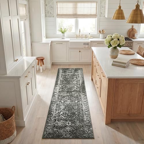 SAFAVIEH Adirondack Collection Area Rug - 2'6" x 4', Dark Green & Ivory, Distressed Vintage Floral Design, Non-Shedding & Easy to Clean, Ideal for Hallway, Foyer, Entryway, Accent Space (ADR109Y) - color: Dark Green/Ivory, size: 2'6" x 4' (Rectangular)