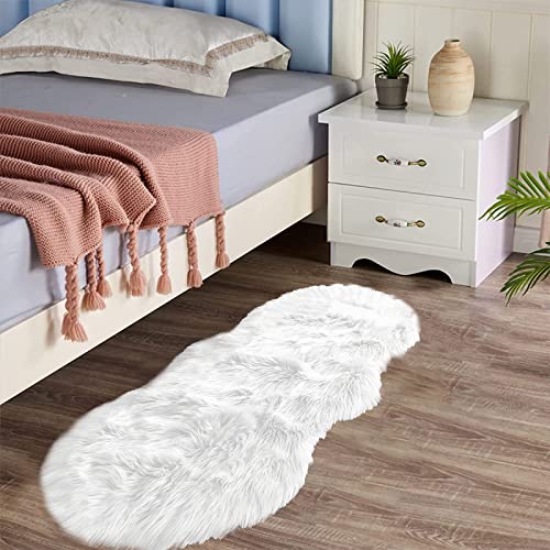 Latepis Faux Sheepskin 2x4 Shag Throw Rugs White Fur Sheep Skin Rug Carpet Alfombras para Habitacion Furry Rug for Bedroom Cushion Home Décor, Sheepskin - color: White, size: 2' x 4' (Sheepskin)
