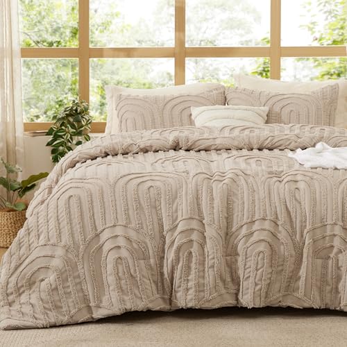 Bedsure Boho Tufted Khaki Comforter Set Queen Size, GentleSoft™ 3 Pieces Boho Farmhouse-Style Decor Bedding, Arch Bedding for All Seasons, 1 Bed Comforter, 2 Pillow Shams, 90x90 Inches - color: 02 - Arch Jacquard Khaki, size: Queen (90" x 90")