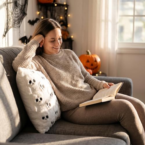 Halloween Throw Pillow Covers 18 in x 18 in, White Jacquard Plush Faux Fur Pillow Cases Embroidered Skull Couch Covers Set of 2 - color: White Skull