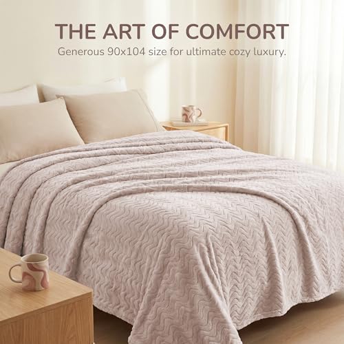 Exclusivo Mezcla Soft Fleece Blanket King Size, Cozy Lightweight Blankets with Decorative Wave Textured Suitable for All Season Use, Camel, 90x104 Inches - color: Camel, size: King ( 90x104 IN )