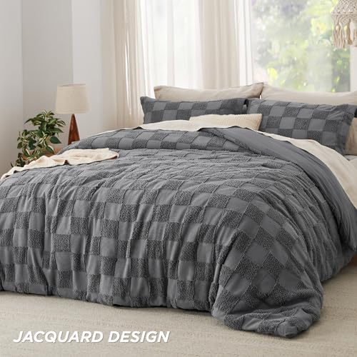 Bedsure Dark Grey Queen Size Comforter Set, Boho Tufted Bed Set, Checkered Farmhouse-Style Distressed Vintage Bedding, 3 Pieces, 1 Plaid Geometric Comforter and 2 Pillow Shams - color: 04 - Dark Grey - Tufted Checkboard, size: Queen