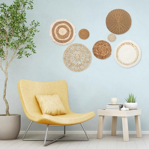 CODOHI Set of 7 Boho Wall Baskets, Wall Hanging Rattan Decor, Flat Round Woven Water Hyacinth Corn Husk Farmhouse Handmade Macrame Hanging Woven Baskets for Living Room Bedroom Dining Room Office