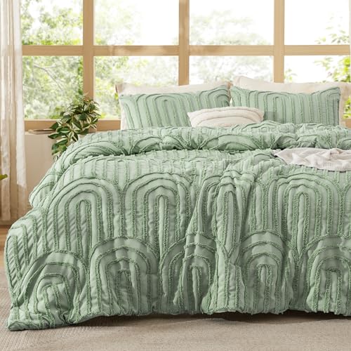 Bedsure Boho Tufted Green Comforter Set Queen Size, GentleSoft™ 3 Pieces Boho Farmhouse-Style Decor Bedding, Arch Bedding for All Seasons, 1 Bed Comforter, 2 Pillow Shams, 90x90 Inches - color: 02 - Arch Jacquard Green, size: Queen (90" x 90")