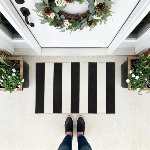 LEEVAN Black and White Rug 2X3, Washable Black Door Mat Cotton Woven Front Porch Rugs, Layered Door Mats Outdoor Welcome Indoor Door Mats, Farmhouse Go Away Doormat Door Mat Indoor Entrance Rug - color: Black and White Stripes, size: 2' x 3' (Rectangular)