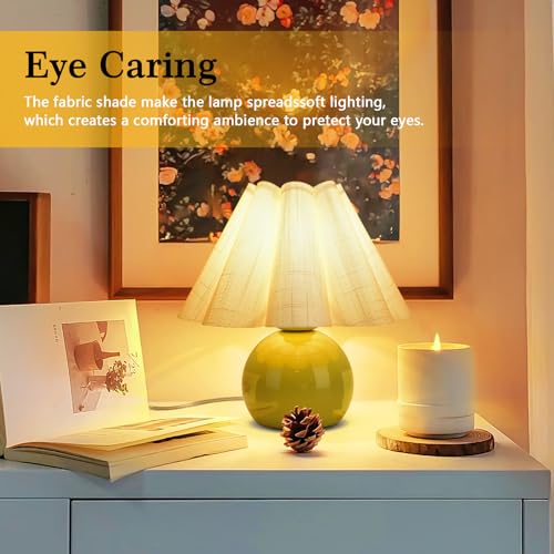 Green Small Touch Control Table Lamp for Bedroom, Green Bedside Lamps for Nightstand, Cute Mini Small Table Lamps for Small Spaces with Scalloped Shade for Kitchen Counter, Bookshelf, Living Room - color: Green, size: Touch Control