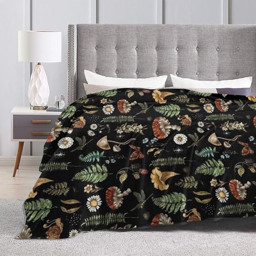 Mushrooms Throw Blanket, 320gsm Fluffy Cozy Soft Warm Plush Lightweight Decorative Blanket Gifts for Women Men Girls Boys Kids Baby, Blankets Quilt for Bed Sofa Chair Couch (50"x40") - color: Mushrooms, size: 50"x40"
