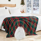 Exclusivo Mezcla Checkered Christmas Blanket, Ultra Soft and Warm Reversible Woven Knit Blanket, Lightweight Cozy Snuggly Throw for Couch Bed, Plaid Red and Green, 50"x60" - color: Red and Green, size: Throw (50"x60")