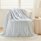 NEWCOSPLAY Super Soft Twin Blanket Black and White Premium Silky Flannel Fleece 3D Ribbed Jacquard Lightweight Bed Blanket All Season Use (Black and White Ribbed, Twin(60"x80")) - color: Black and White Ribbed, size: Twin(60"x80")