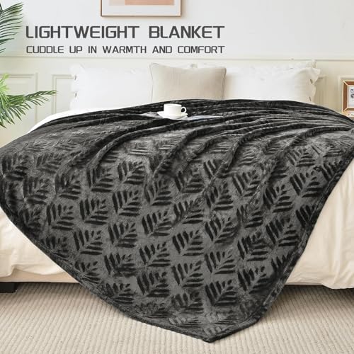 Exclusivo Mezcla Queen Size Fleece Blanket for Bed, Super Soft and Cozy Blankets All Season Use, Leaves Pattern, Plush Fuzzy Lightweight, Dark Grey, 90x90 Inch - color: Dark Green, size: Queen(90"x90")