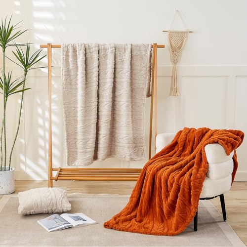 YUSOKI Sherpa Large Throw Blanket Single Layer,Light Weight(1.7lb),320GMS-3D Stylish Design for Gift Home Decor (Linen,50"x65") - color: Linen-(without Pillows), size: Throw (50" x 65")