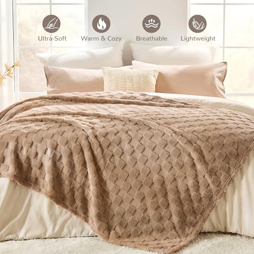 Brown Textured Checkered Throw Blanket, 330GSM Soft Plush Fleece Blanket for Couch Sofa Travel, Cozy Decorative Giftable Home Blanket, 50x70 Inches - color: Brown, size: Throw XL(50"x70")