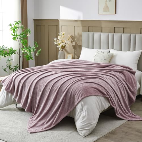 NEWCOSPLAY Super Soft Queen Blanket Light Purple Premium Silky Flannel Fleece Leaves Pattern Lightweight Bed Blanket All Season Use (Light Purple, Queen(90"x90")) - color: Light Purple, size: Queen(90"x90")