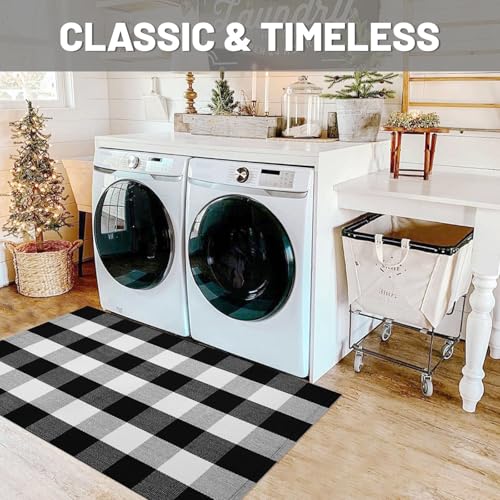 IOHOUZE Cotton Buffalo Plaid Check Rug Outdoor Doormat 27.5 x 43 Inches Washable Woven Outdoor Indoor Welcome Mats for Front Door/Farmhouse/Entryway/Home Entrance black and White Outdoor Rug - color: Black and White, size: 2'4" x 3'8" (Rectangular)