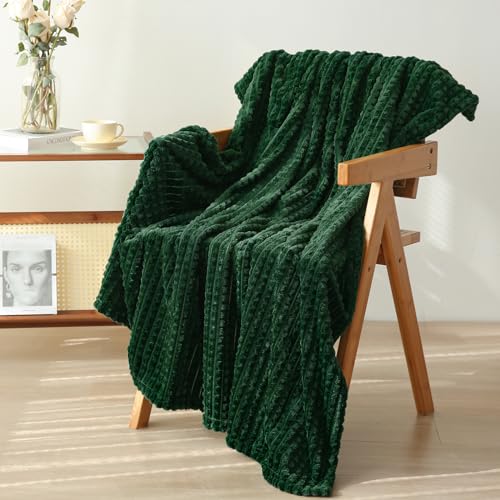 Puncuntex Green Throw Blanket 50"×60" Decorations Fleece Super Soft Plush Fuzzy Cozy Blanket with Square 3D Jacquard Grid Design Luxury Lightweight for Couch Sofa Chair,Dark Forest Green - color: Dark Green, size: 50"×60"