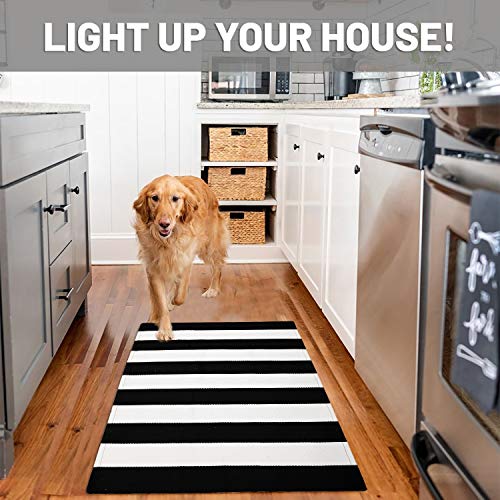 IOHOUZE Black White Striped Rug -27.5" X 43" Front Door Mats Outdoor,Washable Rug for Front Porch Decor,Spring Summer Welcome Mats Outdoor Indoor, Doormat for Farmhouse/Entryway/Home Entrance - color: Black White Stripe, size: 2'4" x 3'8" (Rectangular)
