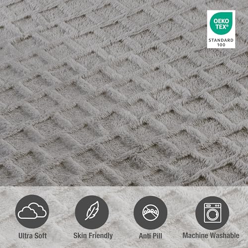 Velvet Plush Jacquard Tile Throw Blanket for Couch - Buttery Soft, Cozy Throw, for Women (Light Gray, 50" x 60") - color: Light Gray