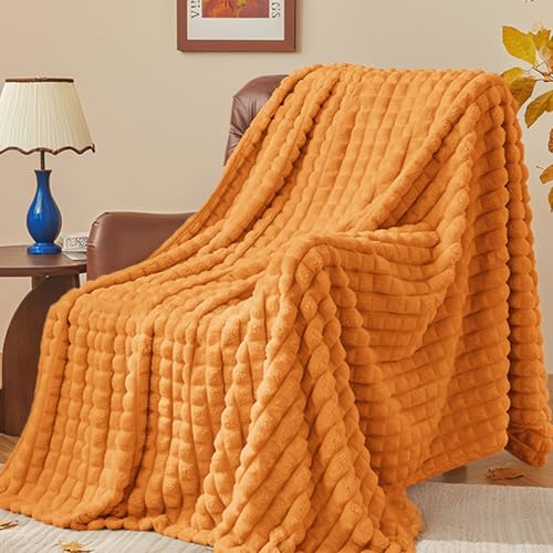 BEDELITE Burnt Orange Blanket Twin Size for Bed- Super Soft Lightweight 3D Checkered Fluffy Fuzzy Fleece Blanket, Luxurious Plush Cozy Blanket for Room Home Decor, Gift for Women, 60x80 inches - color: Burnt Orange, size: Twin(60"x80")