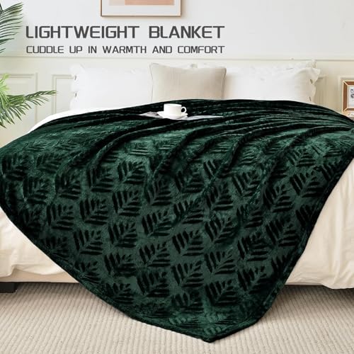 Exclusivo Mezcla Fleece Throw Blanket for Couch, Super Soft and Cozy Blankets All Season Use, Leaves Pattern, Plush Fuzzy Lightweight, Forest Green, 50x60 Inch - color: Forest Green, size: Throw(50"x60")