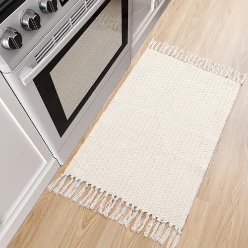 Lahome Belle Boho Bathroom Rugs, Small 2x3 Door Mat Indoor Lightweight Entryway Rug Washable Cotton Area Rug with Tassels, Farmhouse Non Shedding Beige Throw Rug Low Pile Carpet for Kitchen Laundry - color: Beige/White, size: 2' x 3' (Rectangular)