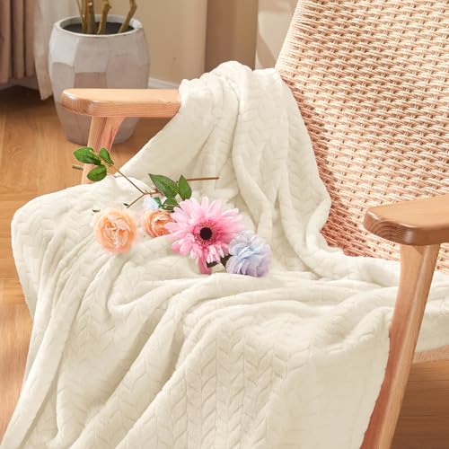 inhand Cream White Fleece Throw Blanket for Couch, Super Soft Flannel Blanket, Lightweight Fuzzy Blankets Sofa Bed Office, Washable Cozy Plush Fleece Blankets&Throw for All Season(50x60 Inches) - color: Cream White, size: Throw/Travel-50x60 IN
