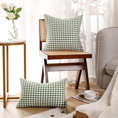 Perfect Combination of Green and White Throw Pillows, Exquisite Windmill Texture Pattern, is The Choice to Decorate The Farmhouse Living Room Sofa to Enhance The Visual Enjoyment - color: Green White, size: 20" x 20" (Pack of 2)