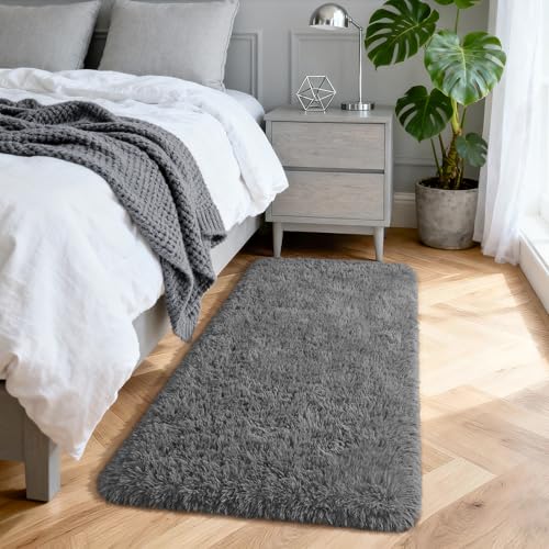Merelax Fluffy Shaggy Small Area Rug, Deep Grey 2x4 Runner Rugs for Bedside Christmas Decor, Mini Fuzzy Plush Gray Throw Rug, Soft Non-Slip Entryway Shag Catpet for Livingroom Holiday Home Aesthetic - color: Charcoal, size: 2' x 4' (Rectangular)