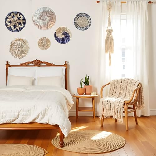 Laquedecraft Boho Round Handmade Wall Basket Decor | Woven Seagrass Rattan Wicker Wall Decor Hanging Rustic Flat Elegant Wall Art for Farmhouse Living Rooms Bedrooms Display Table Settings Kitchen Home (Bohemian, 6) - size: Set of 6, style: Bohemian