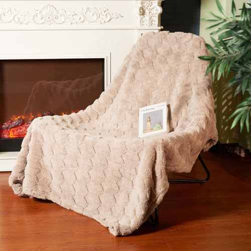 Checkered Fleece Throw Blankets-Cozy Fluffy Soft Lightweight Luxury Blanket for Travel, Sofa, Couch, Bed & Car, Gifts for Teen Girls, Women and Men, Home and Dorm Decor, Beige, 50" x 70" - color: Beige