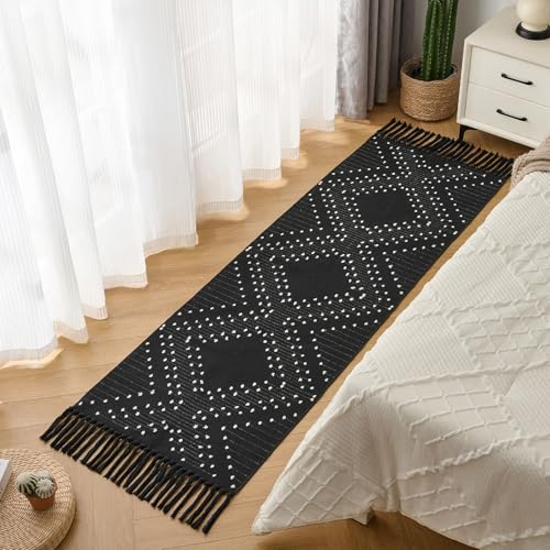 2x6ft Runner Rug, Black Washable Rug for Hallway Non Slip, Boho Kitchen Bathroom Runner for Bedroom with Tassels - size: 2' x 6' (Runner)