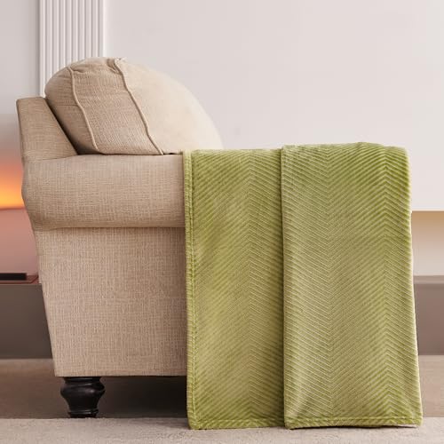 Fleece Throw Blanket for Couch and Bed, 50x60 Inches Soft Cozy 3D Decorative Jacquard Flannel Blankets, Lightweight Fuzzy Warm Throws for Sofa, All Seasons,Emerald Green- Wave - color: Emerald Green - Wave