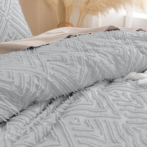 Andency Light Grey Comforter Full Size, 3 Pieces Boho Lightweight Fluffy Bedding Comforter Set for Full Bed, Tufted Farmhouse Design Bed Set for All Seasons (1 Comforter 79x90In, 2 Pillowcases) - color: 03 - Light Grey, size: Full (79"x90")