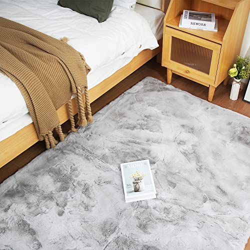 Ghouse Grey Faux Rabbit Fur Rug 5x7 Machine Washable Area Rugs for Bedroom Fluffy Rugs for Living Room No-Shedding Carpet Sheepskin Rug - color: Grey, size: 4'11" x 7'1" (Rectangular)