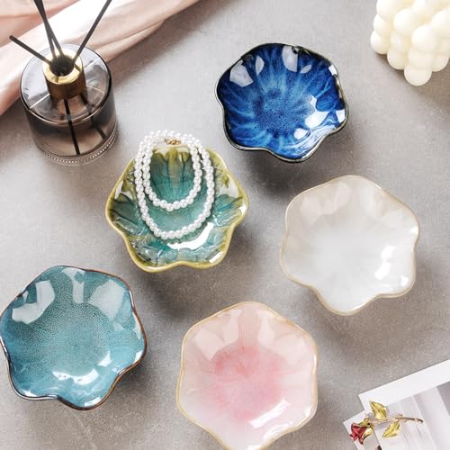 JAMEND CLXP Lotus Leaf Shape Ring Holder Dish, Small Key Bowl, Ceramic Trinket Tray Jewelry Dish Organizing Necklace Earrings for Mom Friend Sister. All Jewelries Are NOT Included. Crystal Green. - color: Crystal Green-Lotus