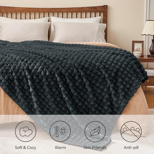 BEDELITE Black Throw Blanket for Couch - Super Soft Lightweight 3D Checkered Fluffy Fuzzy Summer Blanket for Dad Gift, Luxurious Plush Cozy Fleece Blanket for Home Room Decor, 50"x60" - color: Bluish Black, size: Throw(50"x60")