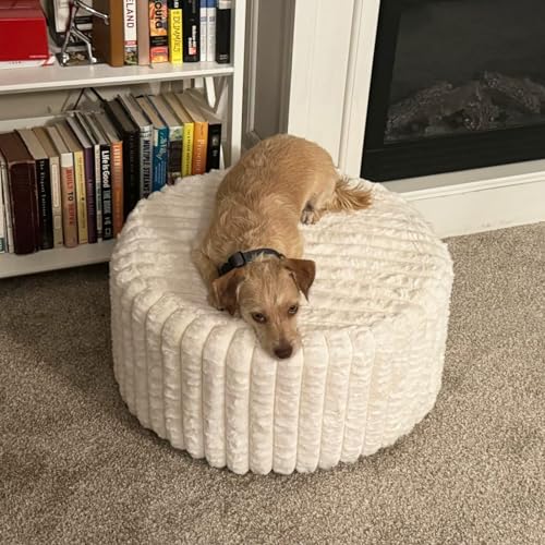 Tiita Round Stuffed Pouf Ottoman, Stripe Faux Fur Poufs with Foam Chunk Filling, Furry and Fluffy Pouf 21×21×12 inch Foot Stool Storage Ottoman,Puff Office Foot Rest for Couch Living Room, Beige - color: Striped Round Beige