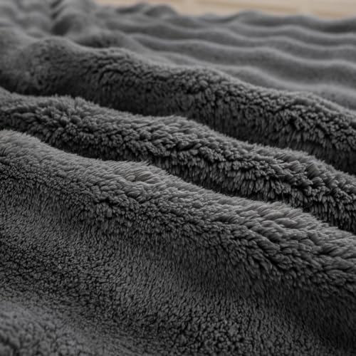 YUSOKI 3D Fleece Bubble Throw Blanket | 380GSM Ultra Soft Fluffy Plush | Non-Shedding Lightweight Cozy Blanket for Couch Sofa Bed | All Season (Grey,50 * 60inches) - color: Grey, size: Throw(50" x60")