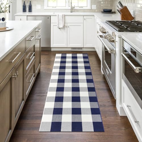 Checkered Runner Rugs 2x6 ft Navy and White Checkered Rug Buffalo Plaid Cotton Woven Mat for Hallways Kitchen Bedroom Living Room Porch Farmhouse Decor - color: Navy and White, size: 2‘×6’