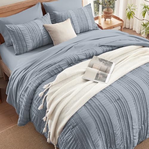 DHSFKBE Blue Tufted Comforter Set King Size 7 Piece Bed in a Bag，Shabby Chic Boho Bedding for Bedroom Comforter，All Season Soft Microfiber Ruffle Comforter Set with Pillow and Sheets - color: Blue, size: King