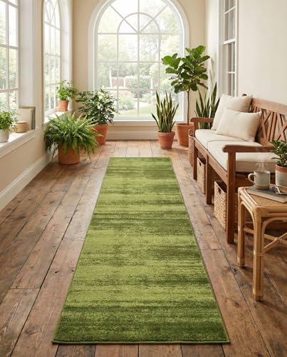 Rugs.com Angelica Collection Rug – 10 Ft Runner Green Medium Rug Perfect for Hallways, Entryways - color: Green, size: 2'7" x 10' (Runner)